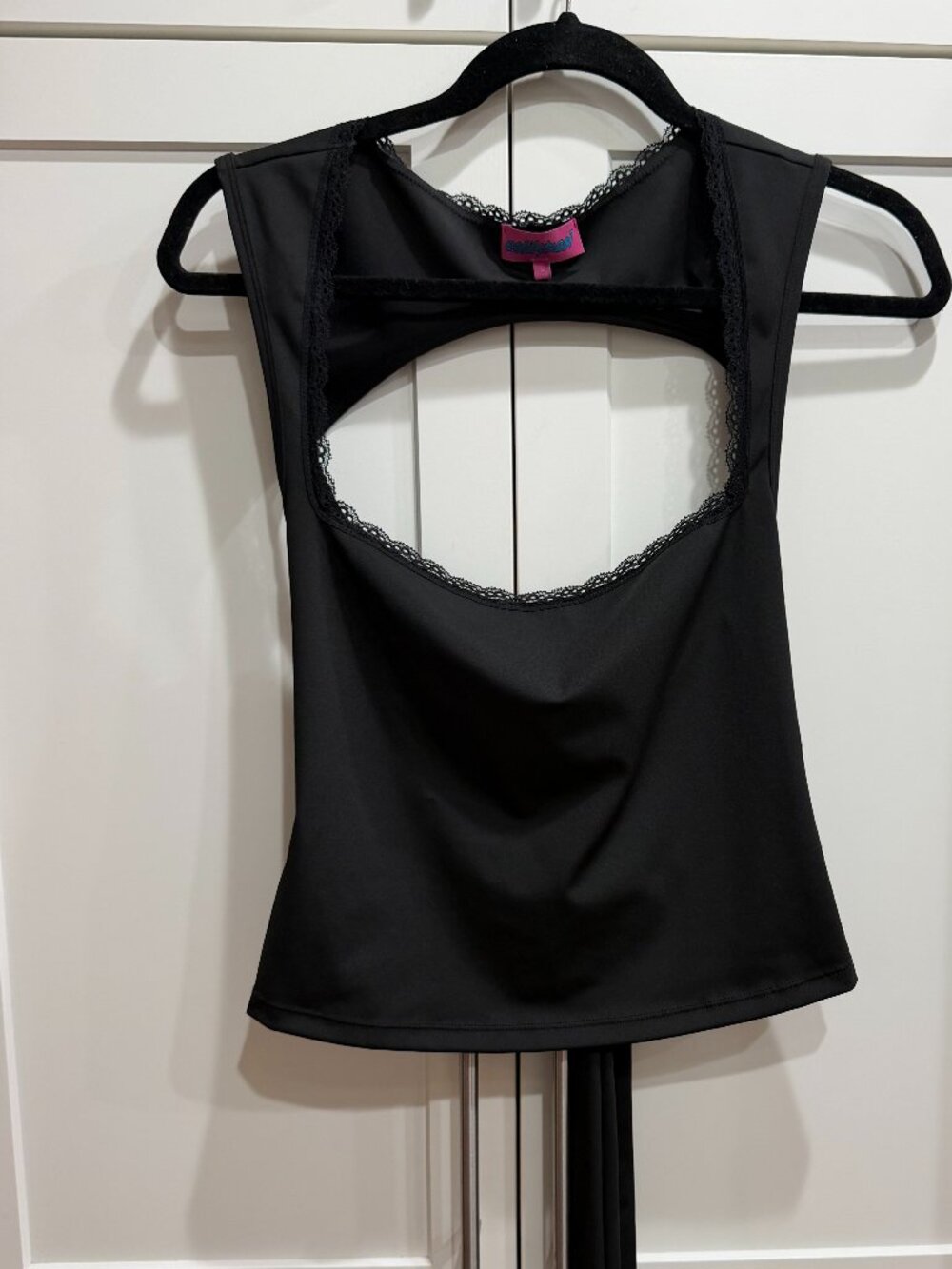 Edikted Women's Square Neck Open Back Sleeveless Top, Black, L
